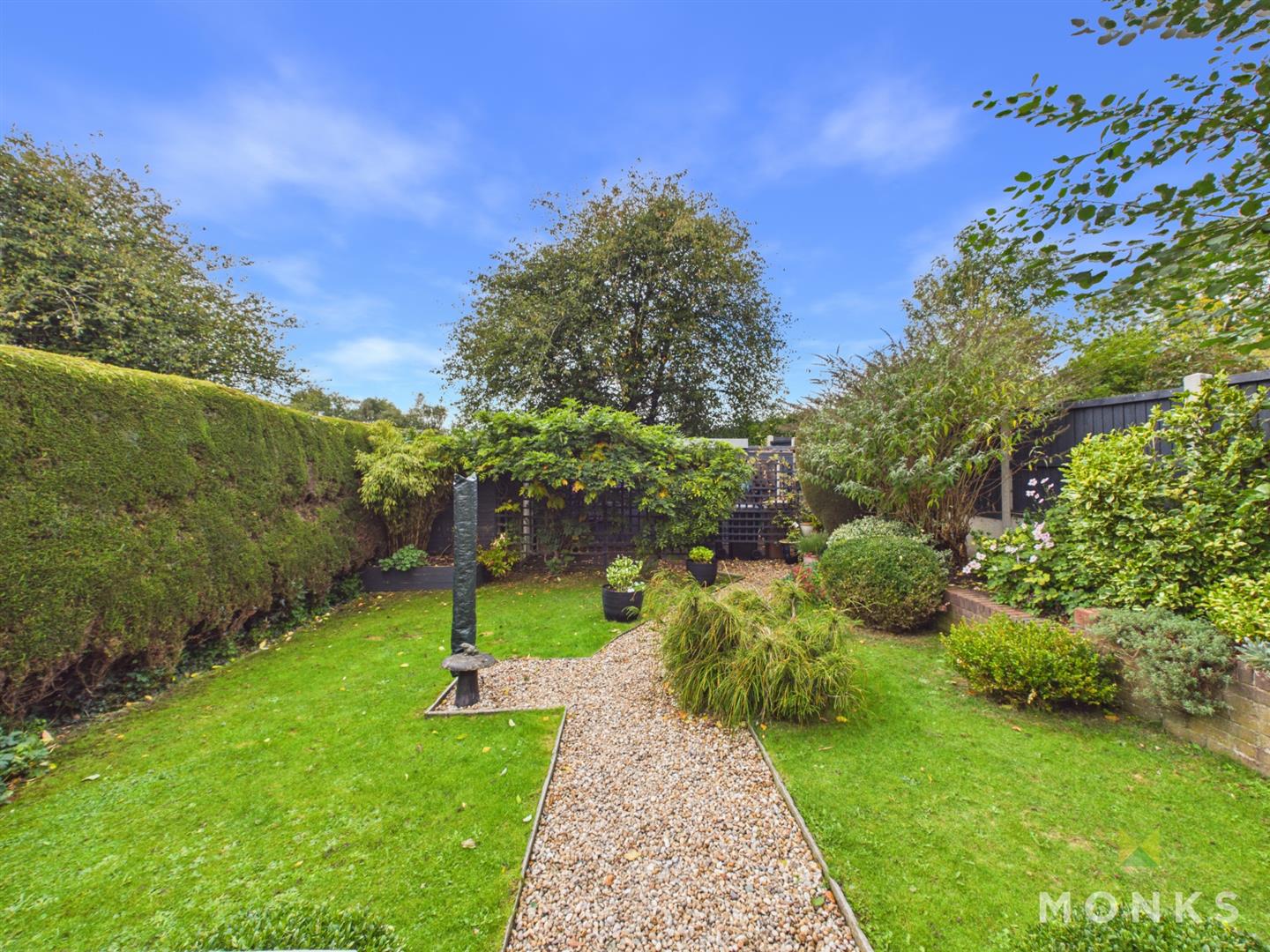 97 Llwyn Road, Oswestry, SY11 1EW For Sale